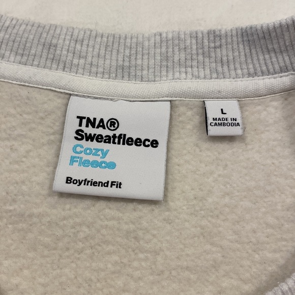 Aritiza TNA cozy fleece (boyfriend fit) “sweatfleece” - Picture 3 of 3